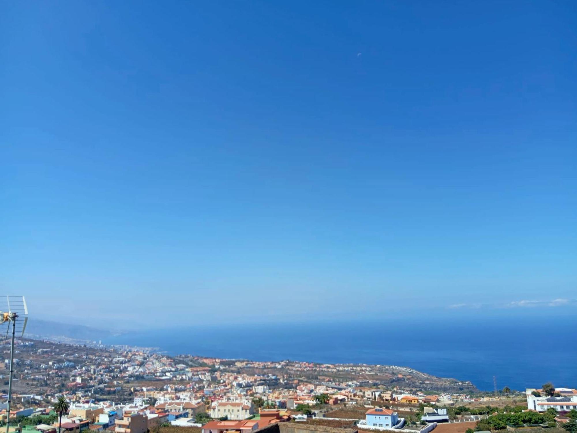 Live La Victoria Carril - Casa Acogedora Y Familiar Con Terraza Completa Villa La Victoria de Acentejo Luaran gambar